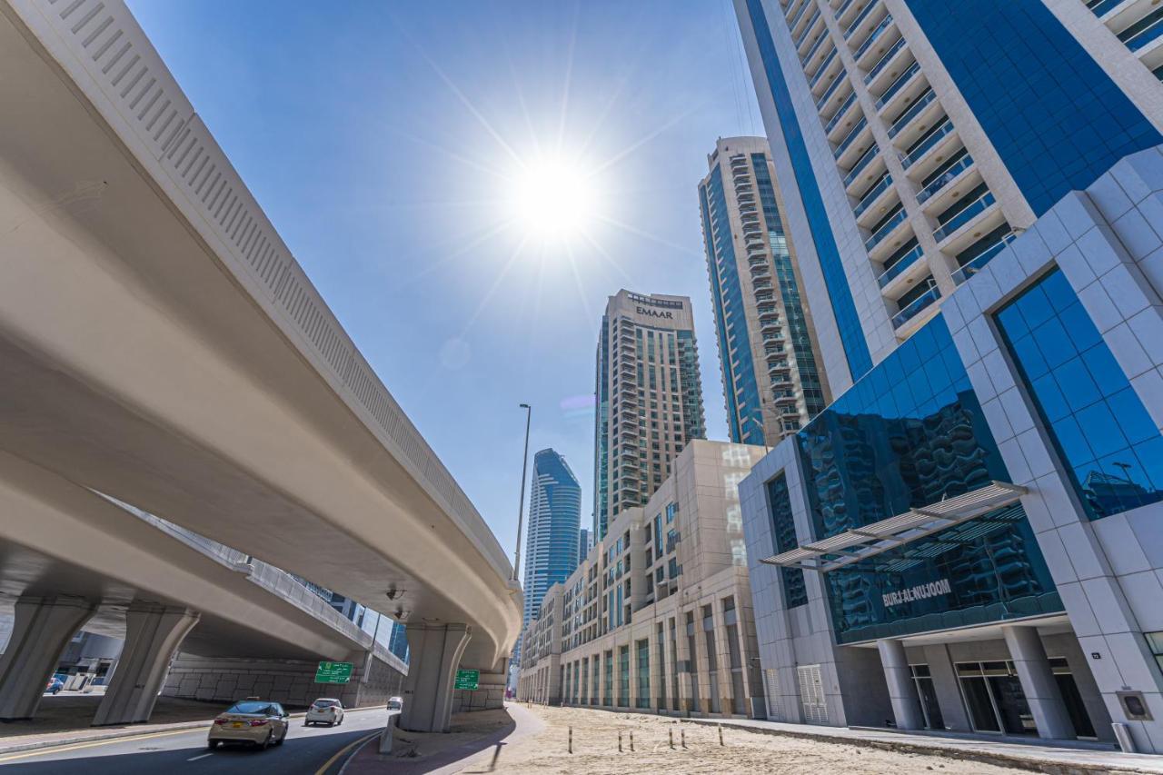 Higuests - Spacious Studio With City Views Near Dubai Mall Esterno foto