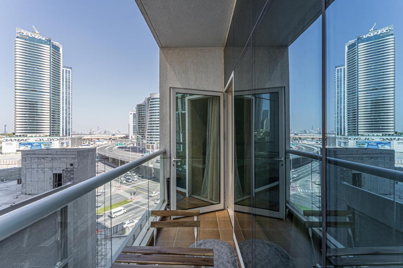Higuests - Spacious Studio With City Views Near Dubai Mall Esterno foto